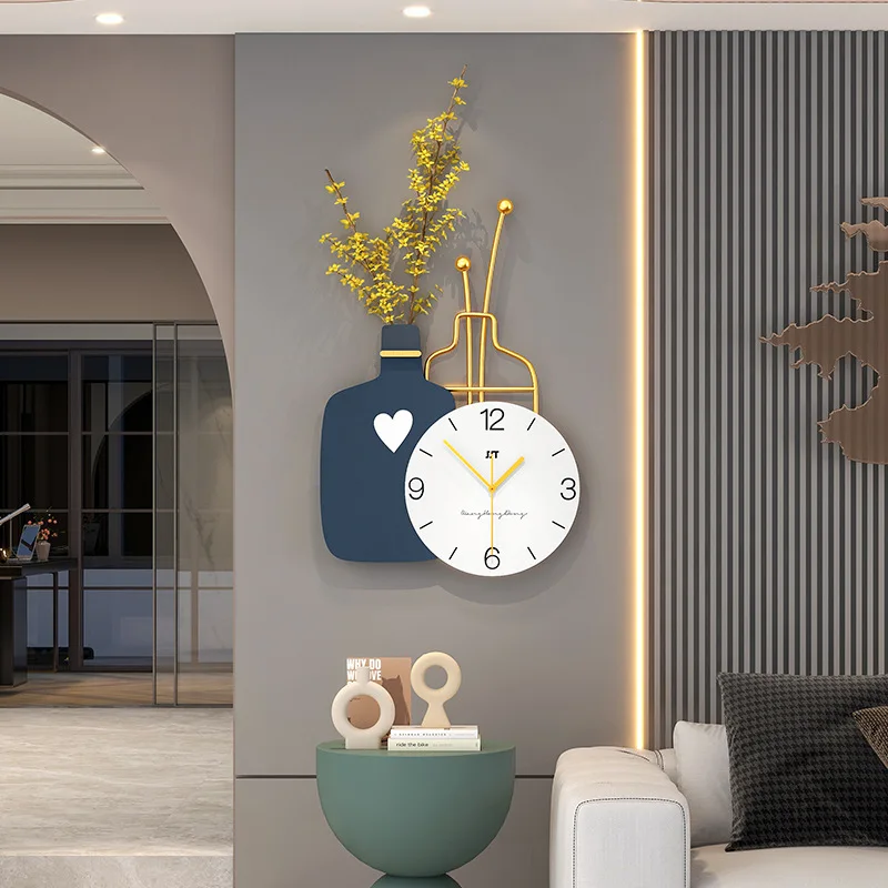 Modern Minimalist Wall Clock European Light Luxury Home Decoration