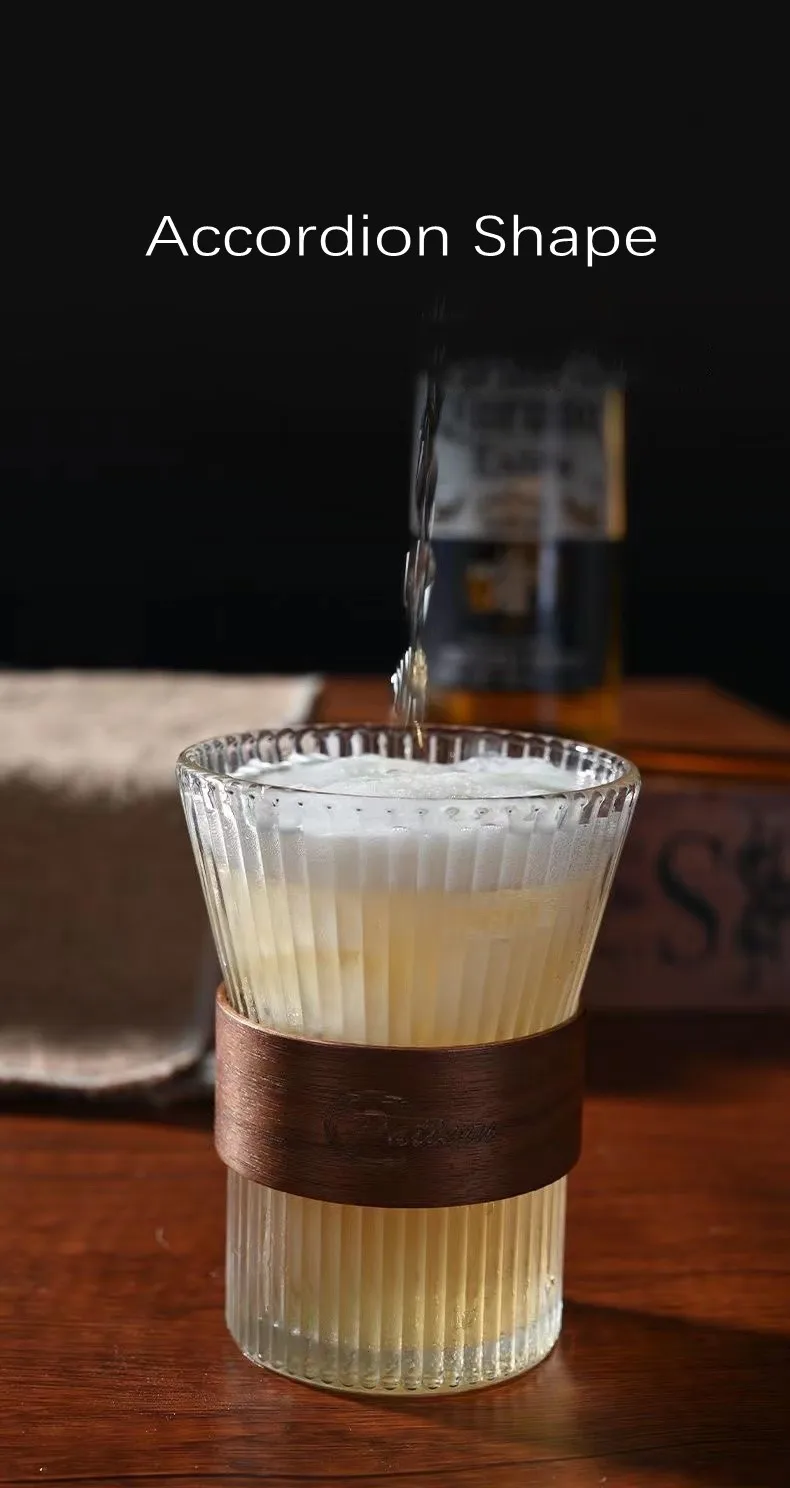 Custom Made Transparent Glass Cup For Beer Coffee Organ Shaped Juice Cold Drink Cups with Anti-scald Sleeve Water Bottle