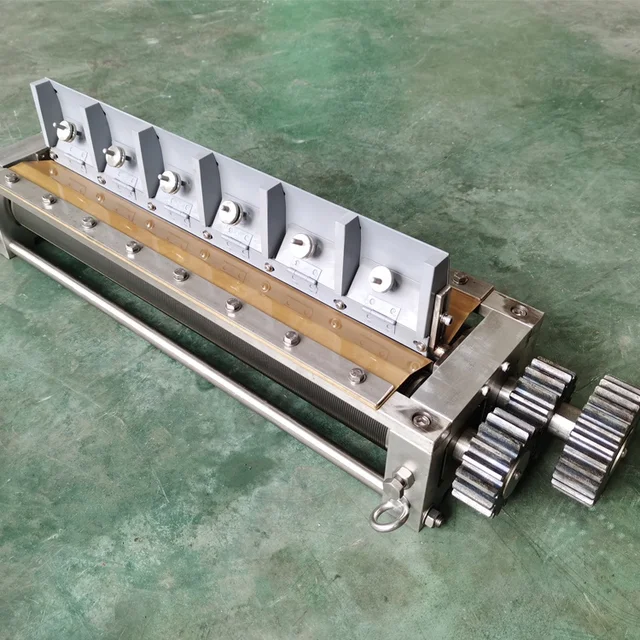 China Manufacturer Noodle Machine Accessories Noodle Slitter Wave Maker for Instant Noodle 3