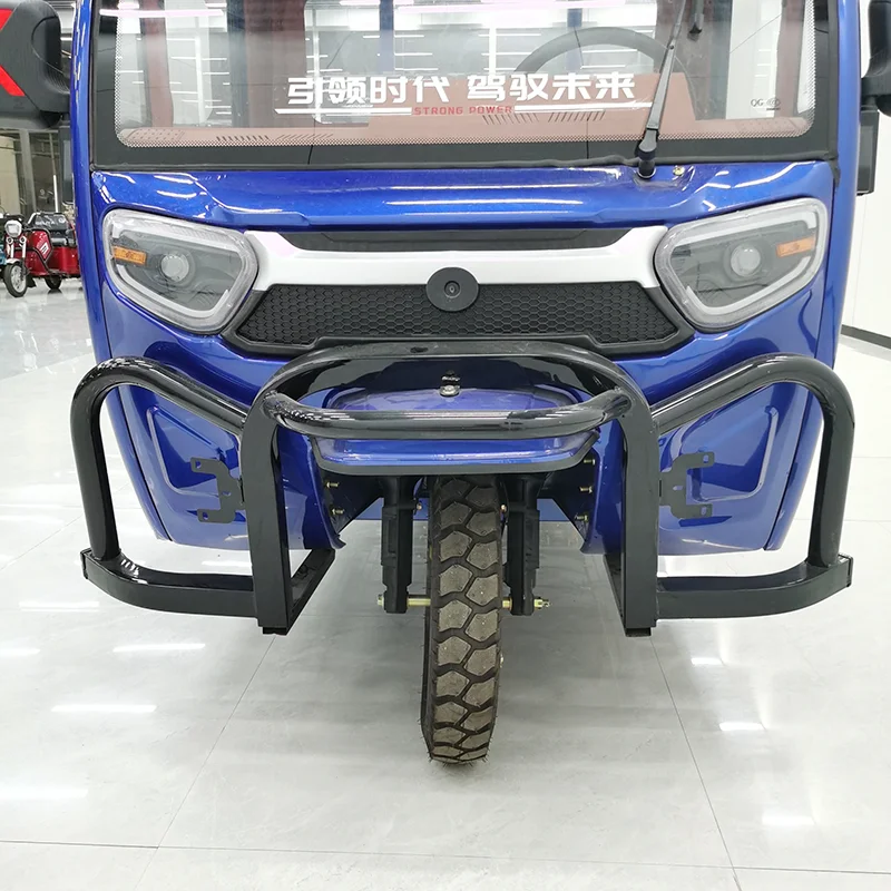 Japan Cargo Tricycle - Efficient Solar-Powered Transport