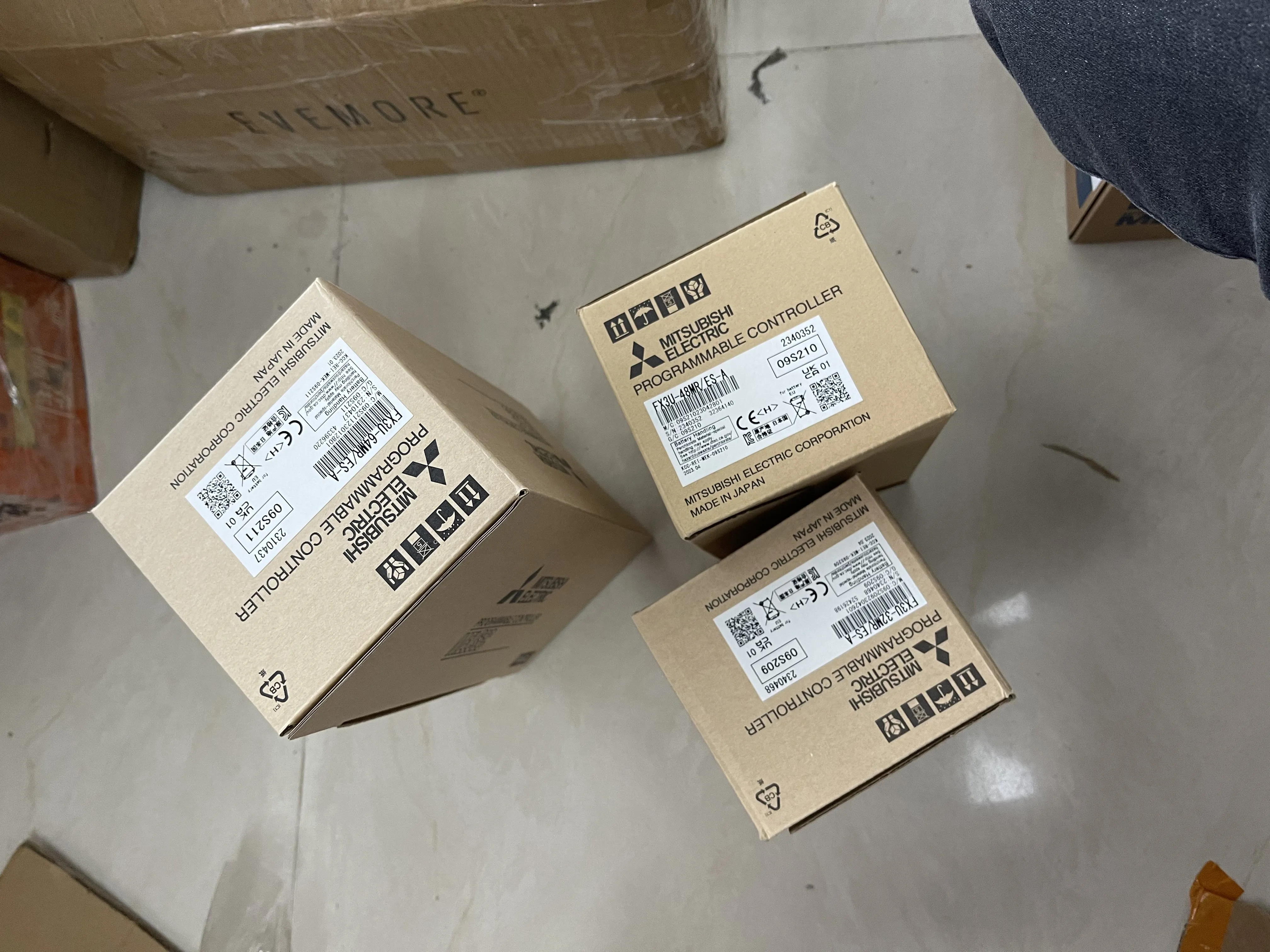 Mitsubishi Programmable Controller FX3U-48MR/ES-A FX3U-64MR/ES-A FX3U-32MR/ES-A