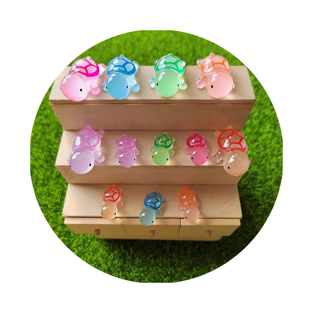 Enyoir 145PCS Mini Resin Animals Mixed, 20 Styles Tiny Resin Glow In The Dark Animals Miniature Little Small Animal Figures for Micro Fairy Garden Landscape Accessories Dollhouse Hide Crafts