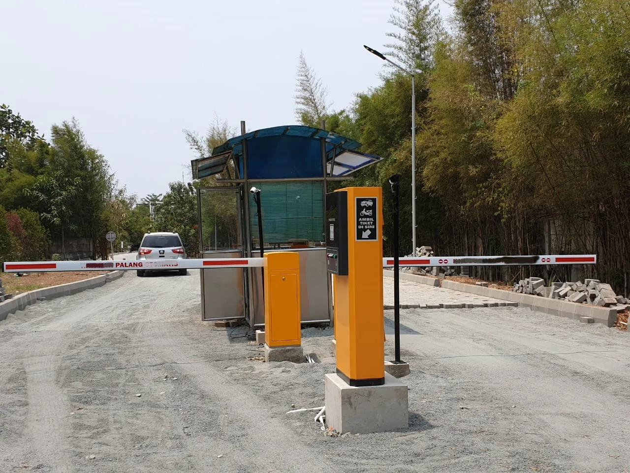 Tenet Automatic Parking Ticketing Dispenser  Machines for Smart Parking Management System