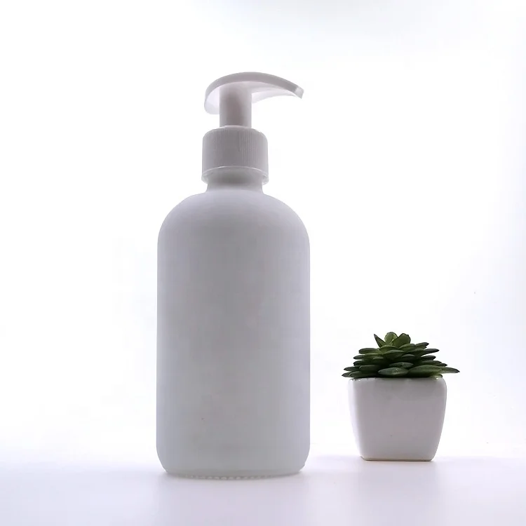 hot selling Boston round bath wash dispenser 350ml 12oz 500ml 16oz 250ml 8oz matte white liquid soap glass bottle with pump tops