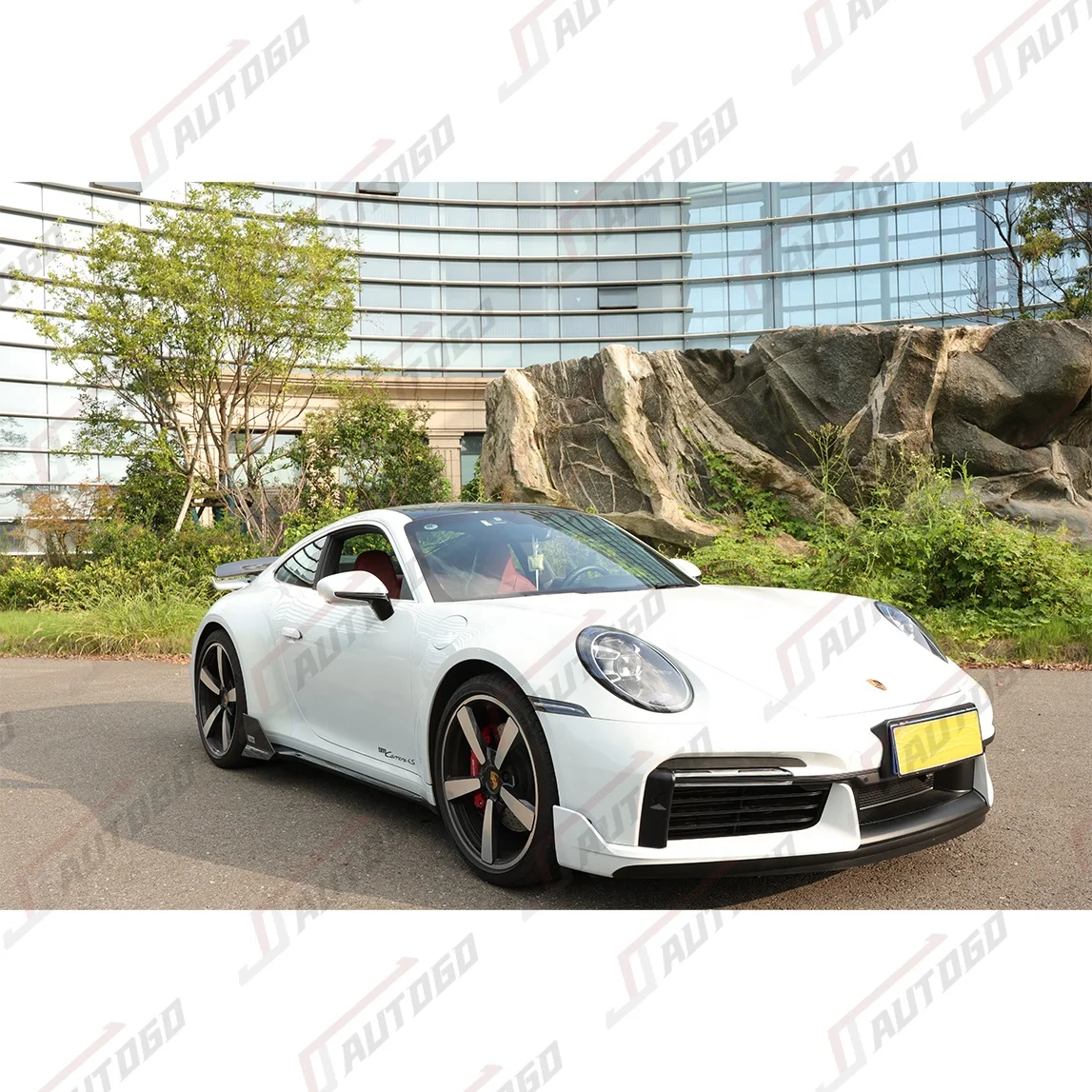 Convertible High Quality TURBO SD Style Body Kit for Porsche 911 992 2019 2020 2021 2022 2023 2024 with Carbon Fiber Spoiler