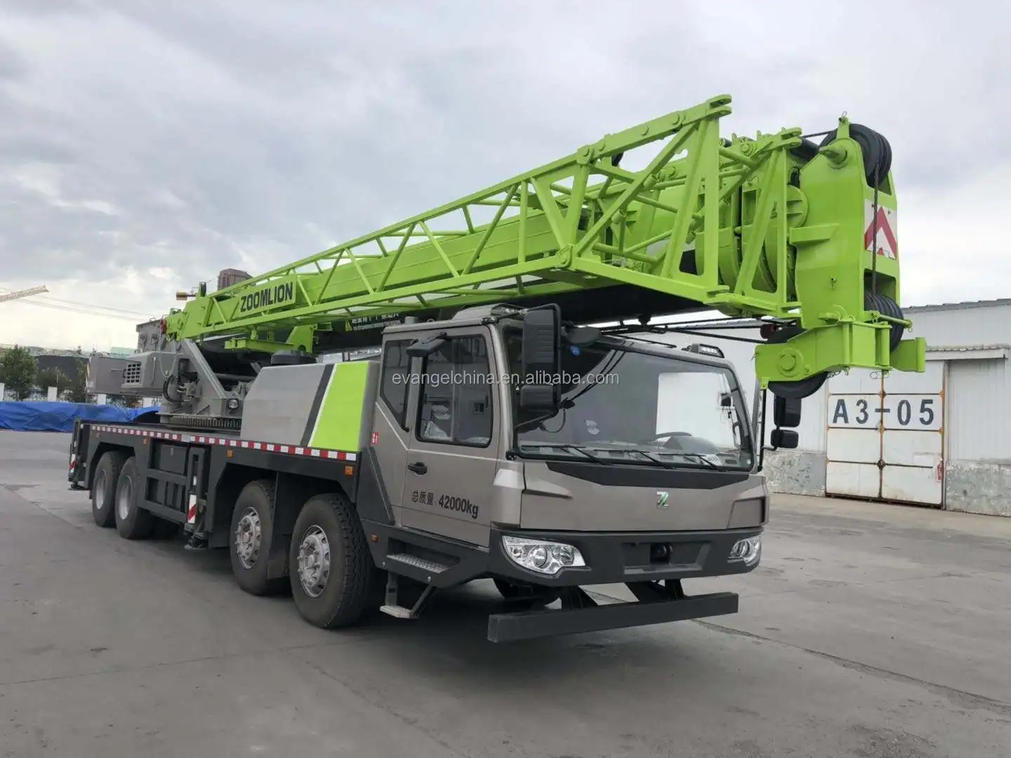 Zoomlion 55 Ton Truck Crane Qy55v552 Telescopic Mobile Crane With ...