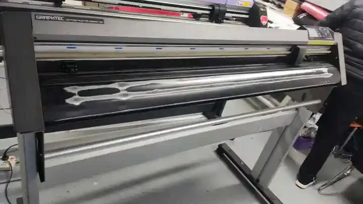 Graphtec CE6000-60 カッティングプロッタ 【中古品・返品不可】 Graphtec CE6000-60 カッティングプロッタ 【中古品・返品不可】
