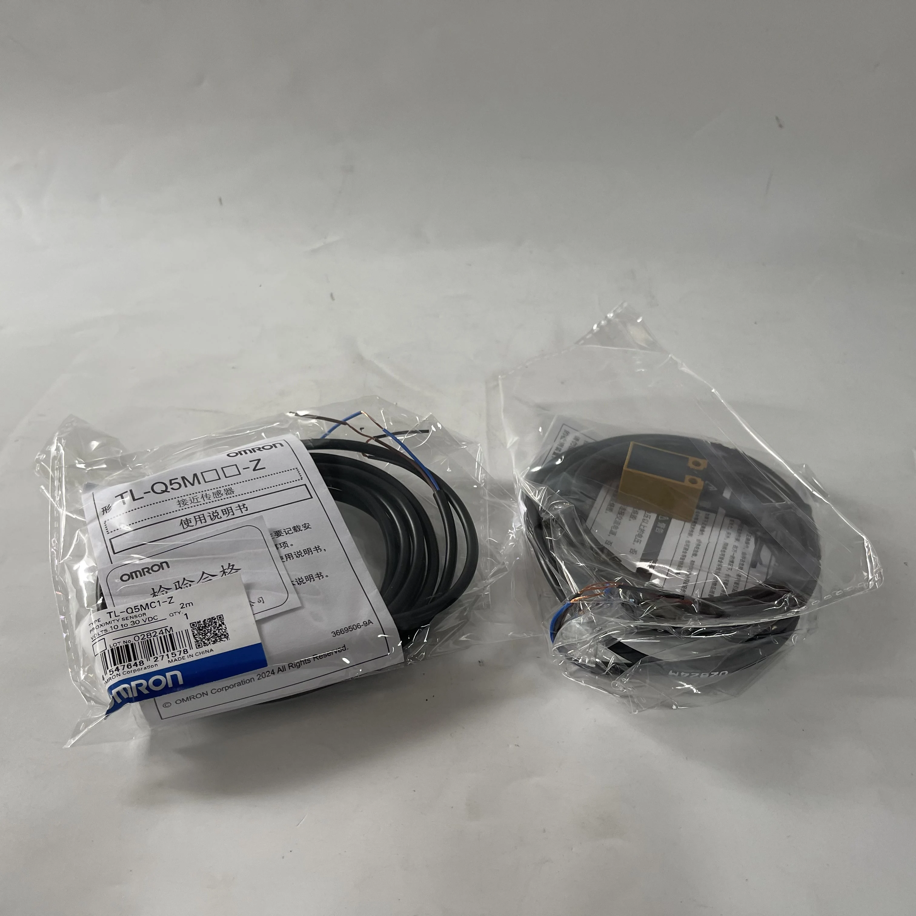 OMRON Proximity Sensor TL-Q5MC1-Z