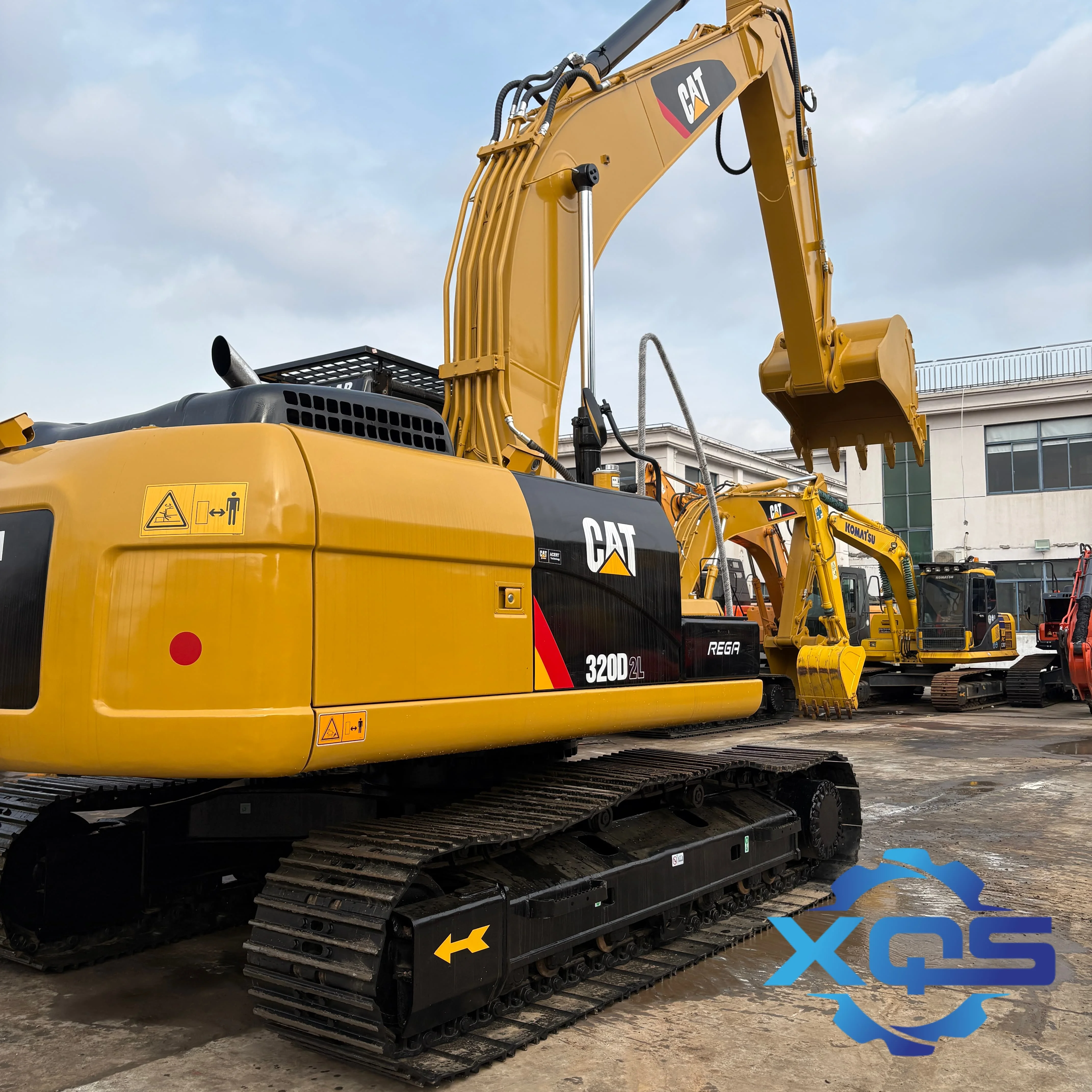 20インチ3 Used Hitachi ZX200-3 Crawler Excavator 20 Ton Isuzu Engine 110KW