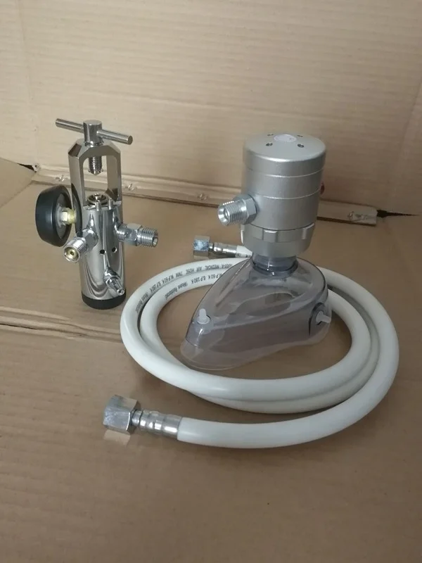 Medical Oxygen  Demand Valve Set for Hospital First Aid Use for Patient Breathing
