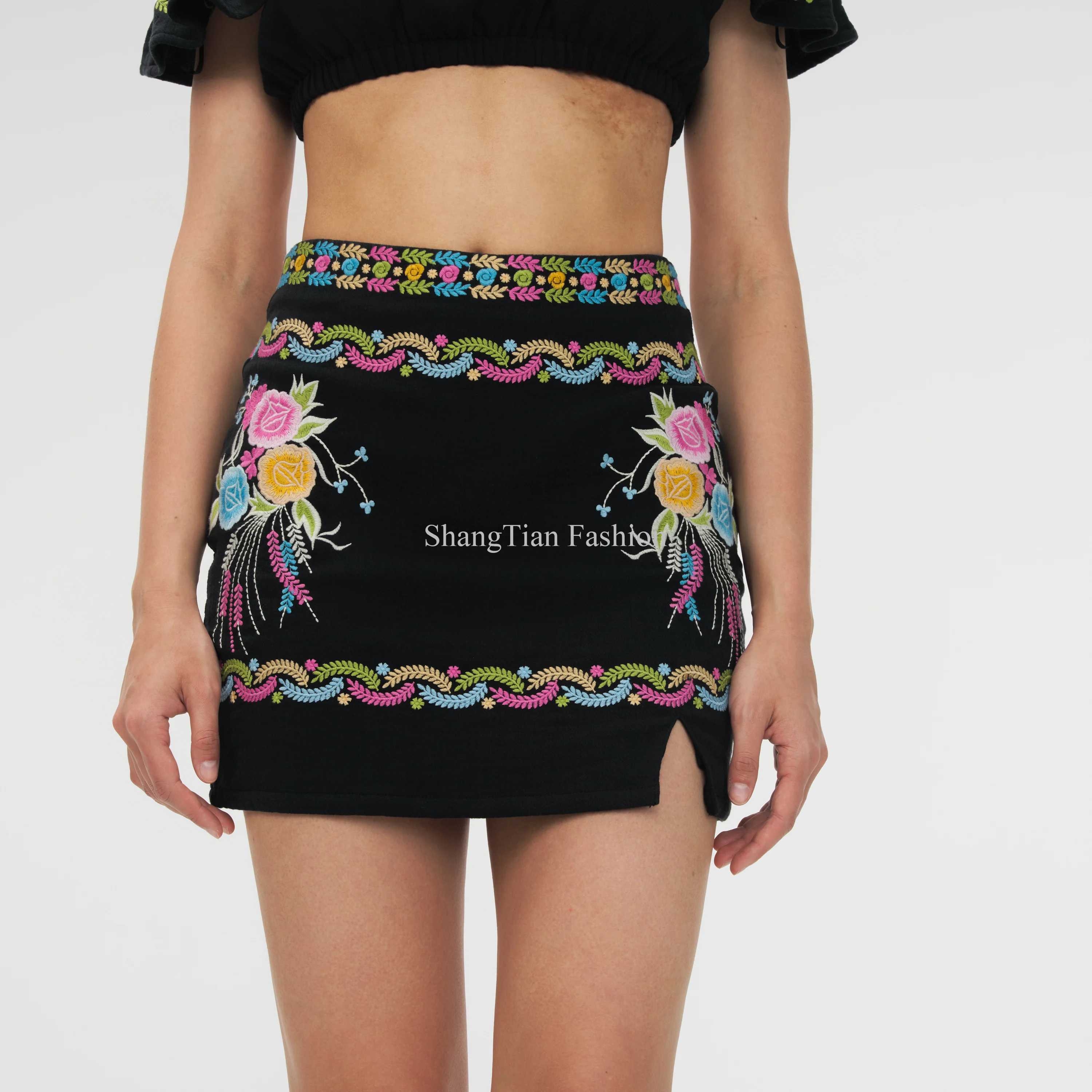 OEM New Design Summer Ladies Skirt Bohemian Floral Embroidered