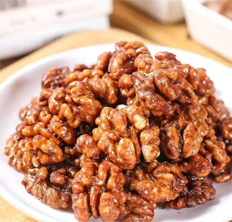 Fenglan Oem Wholesale Amber Walnut 500g Honey Fresh And Crispy Nut Canned Dry Nut Snacks Walnut