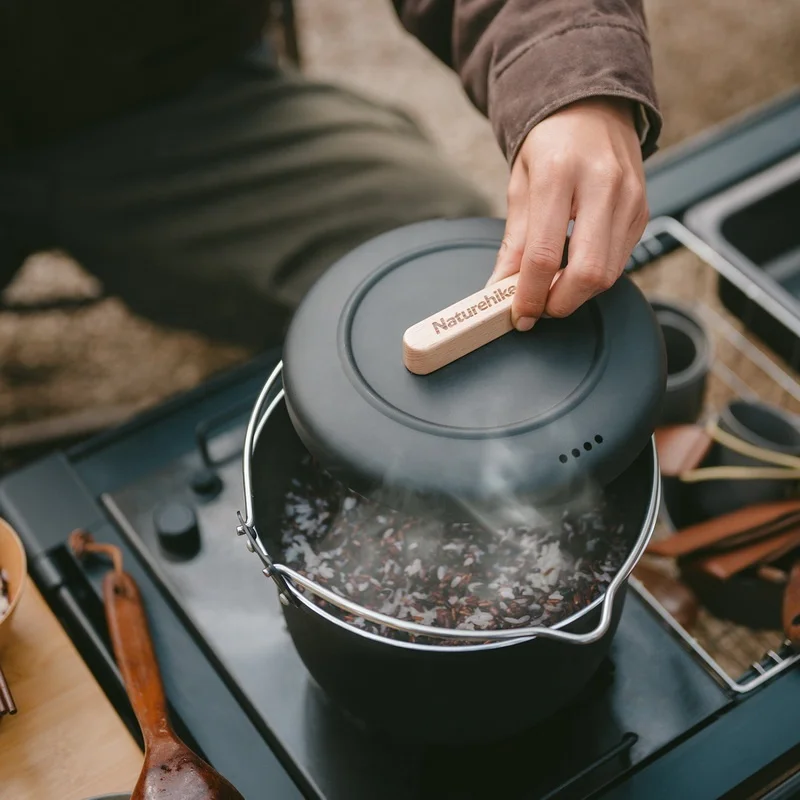 Naturehike outdoor camping Portable Non-stick pan sukiyaki hot pot rice cooker hanging cooking pot