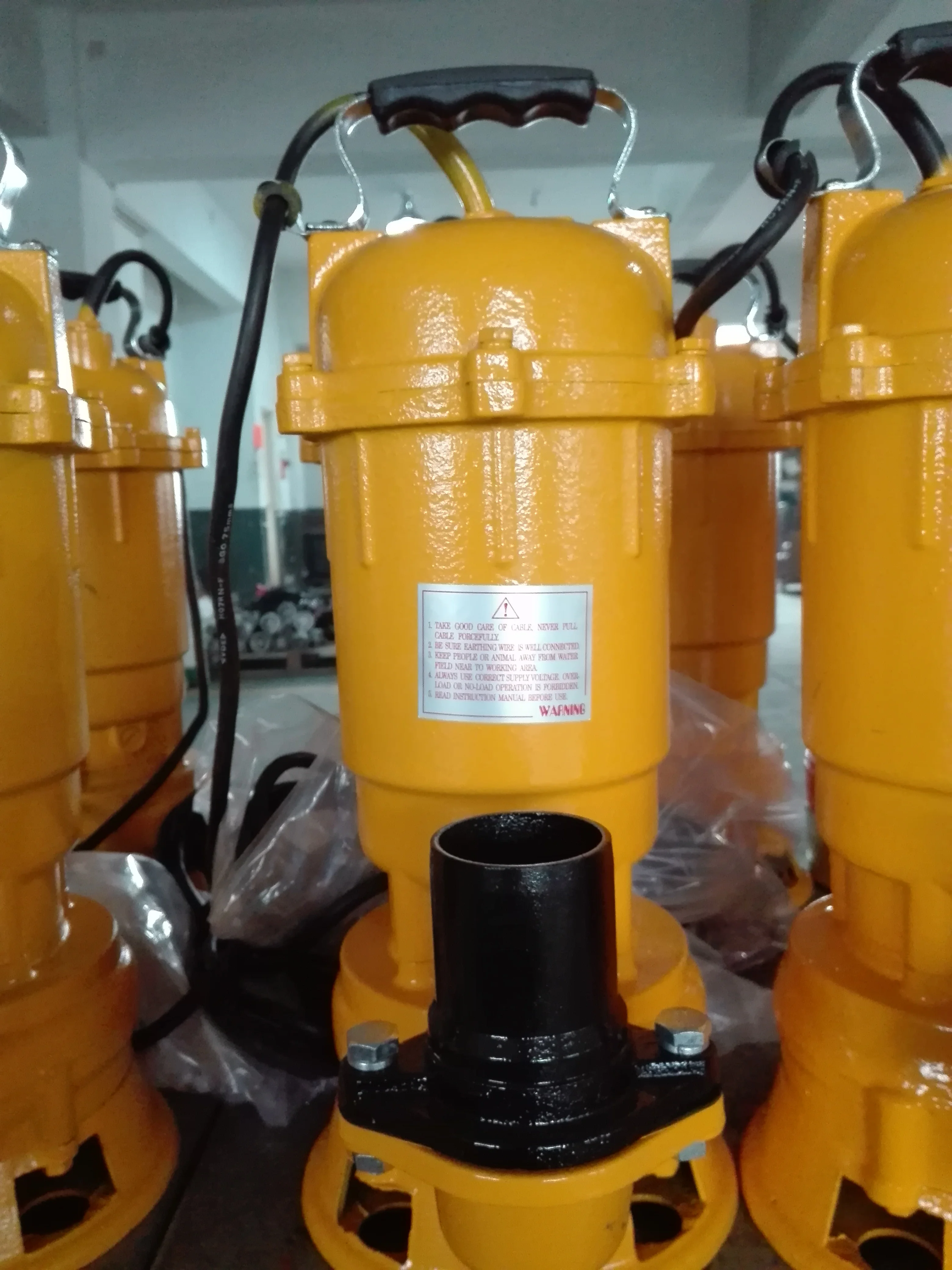 WQD-750B 2inch Cast Iron Single Stage Electric Submersible Sewage Cutting  Pump 1HP Sewage Dirty Water Pump