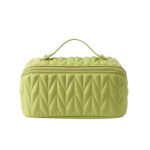 Factory  Creamy PU Leather Puffy Women's Makeup Bag Travel Make up Organizer Toiletry Storage PU Cosmetic Bag Makeup Bag