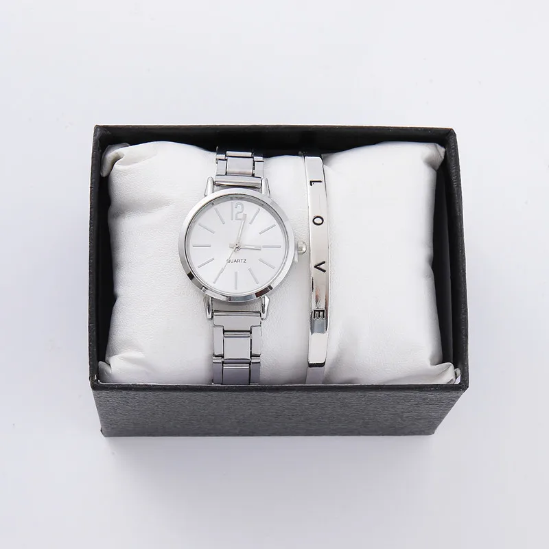 Luxury Women's Silver Bracelet Quartz Wristwatch with Simple Dial