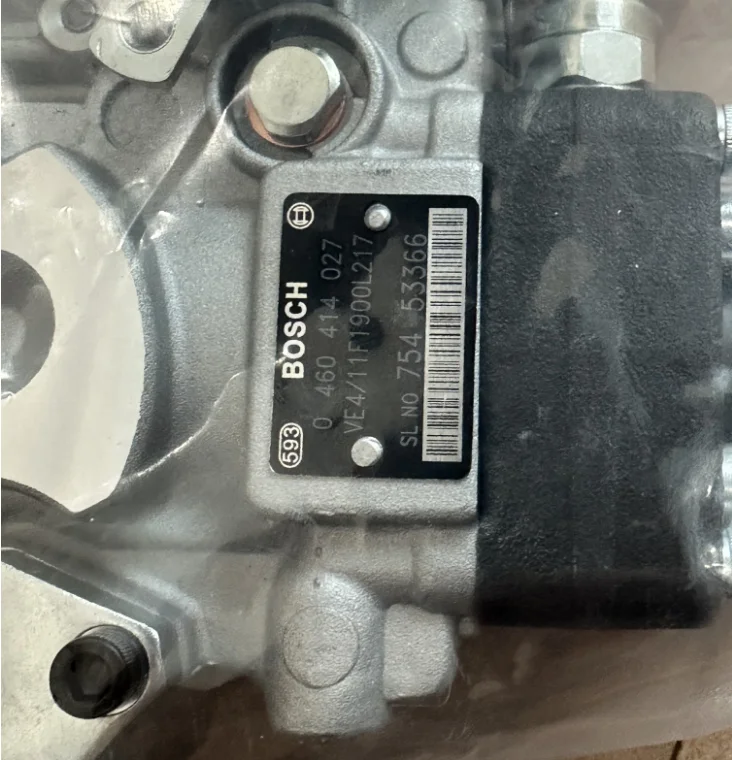 High Quality Diesel Engine PENTA VE4/11F1900L217 Fuel Pump