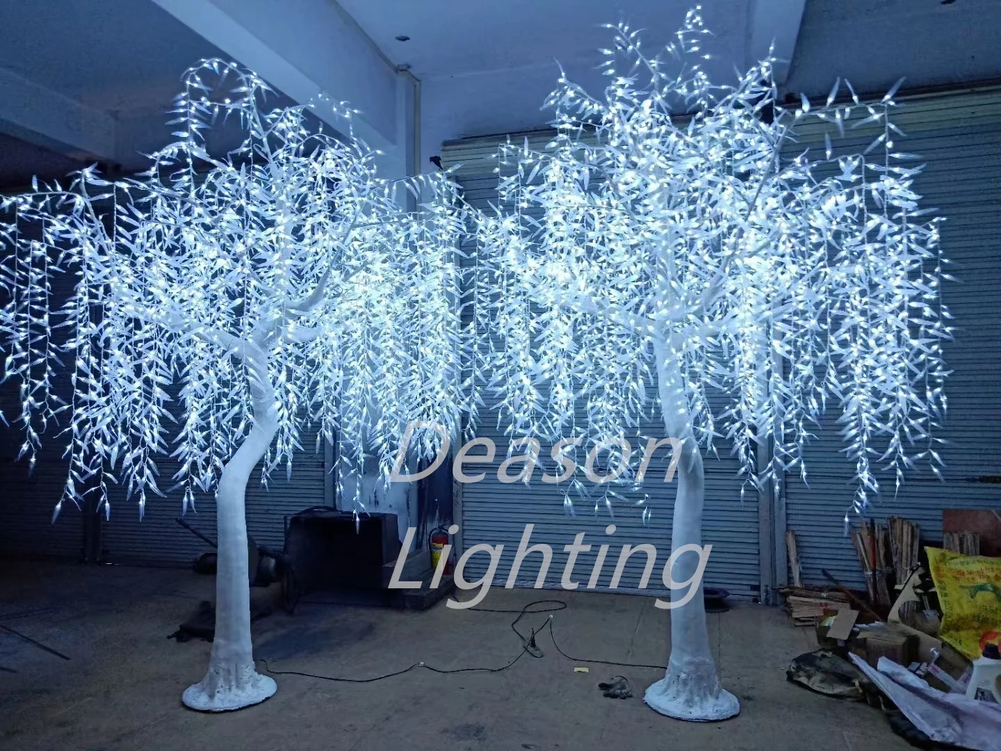 Light up Willow Tree