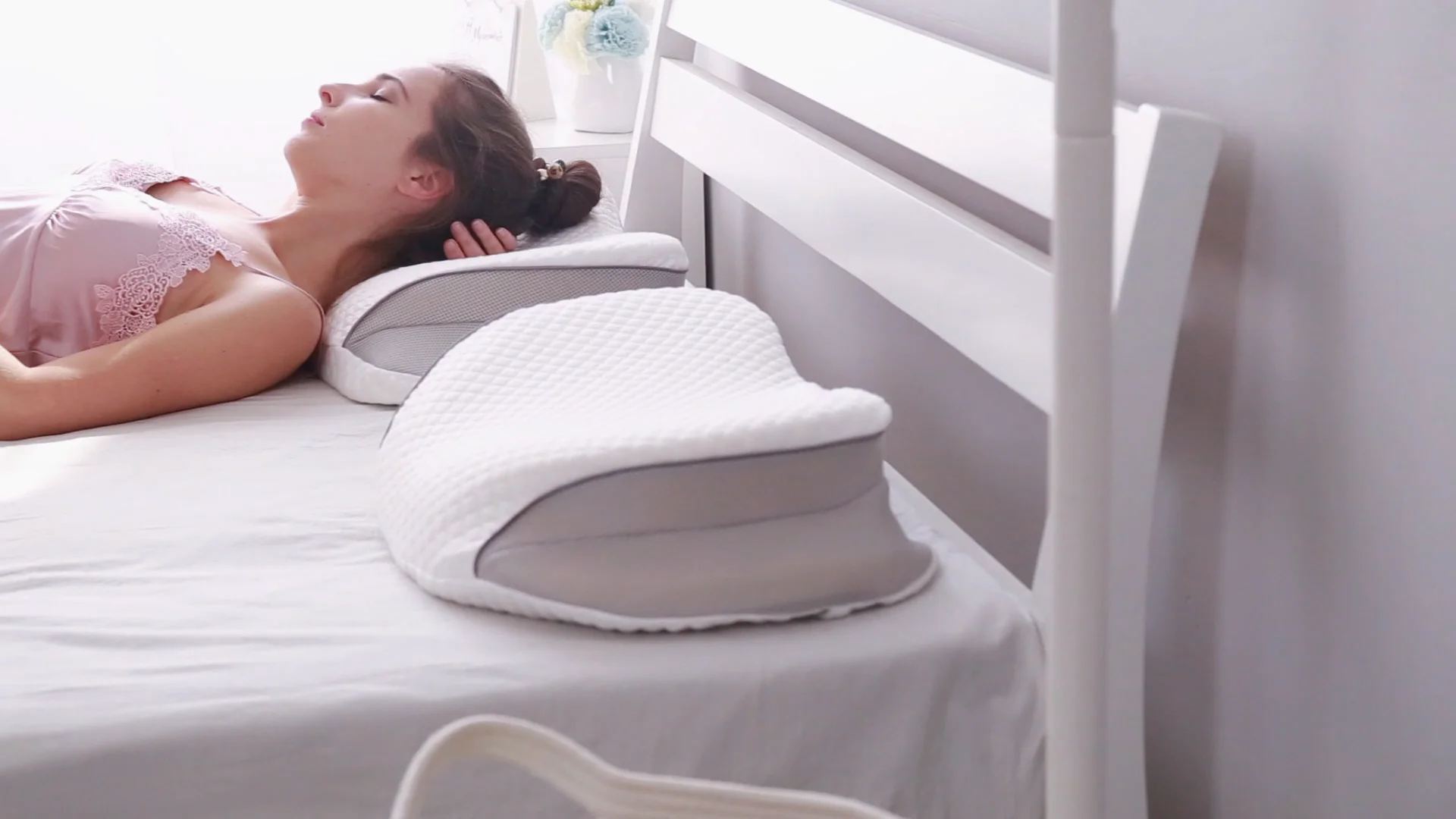 Healthy Sleeping Cervical Orthopedic Pillow Slow Rebound Memory Foam