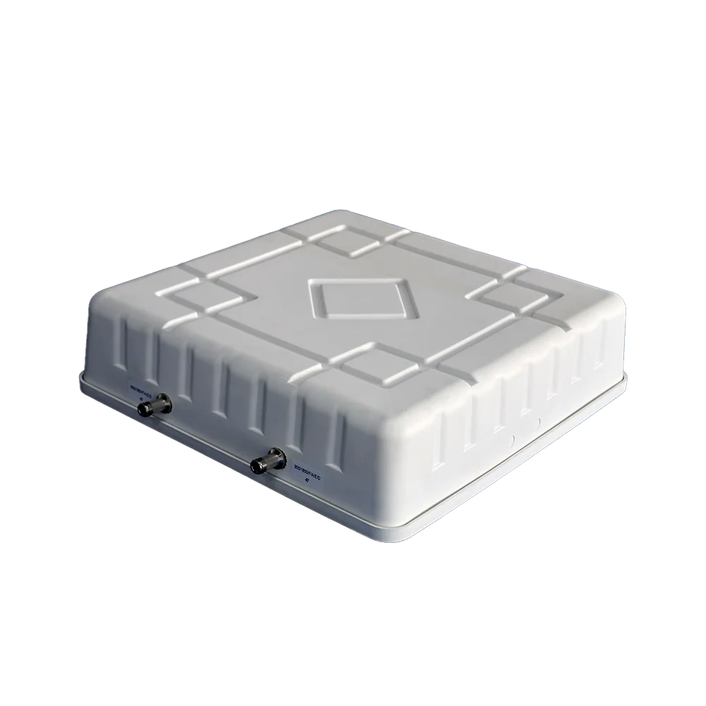 ±45° Polarization High Gain 15dBi Ultra-Wideband 698-3700MHz Dual-Polarized Elevator Antenna supplier