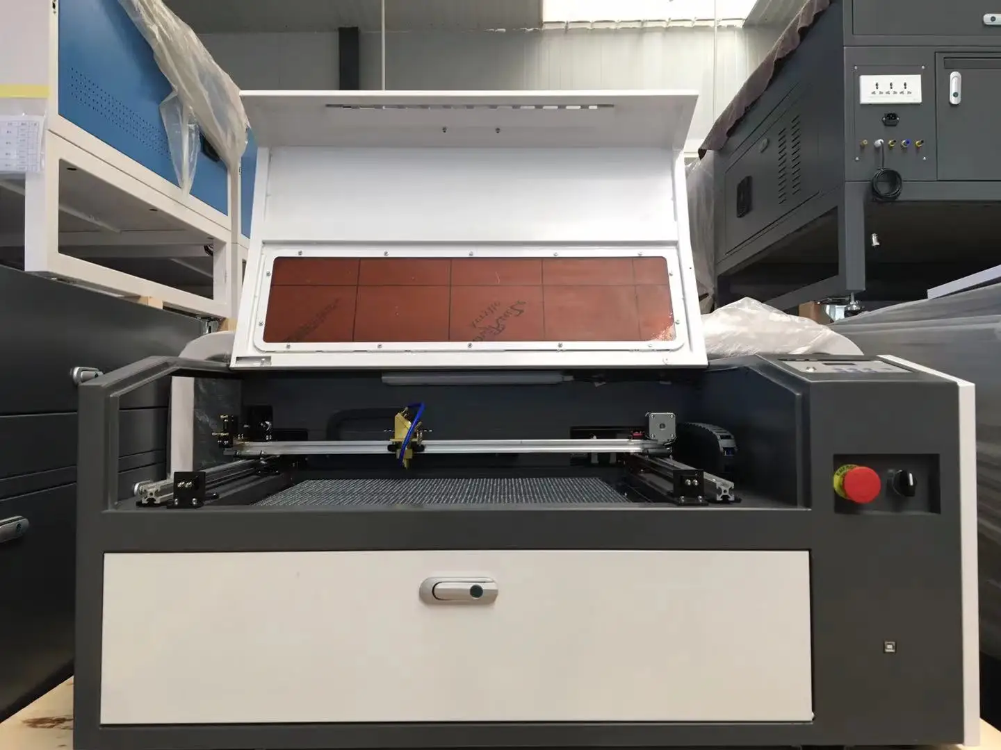 Machine de découpe laser Prix 3050