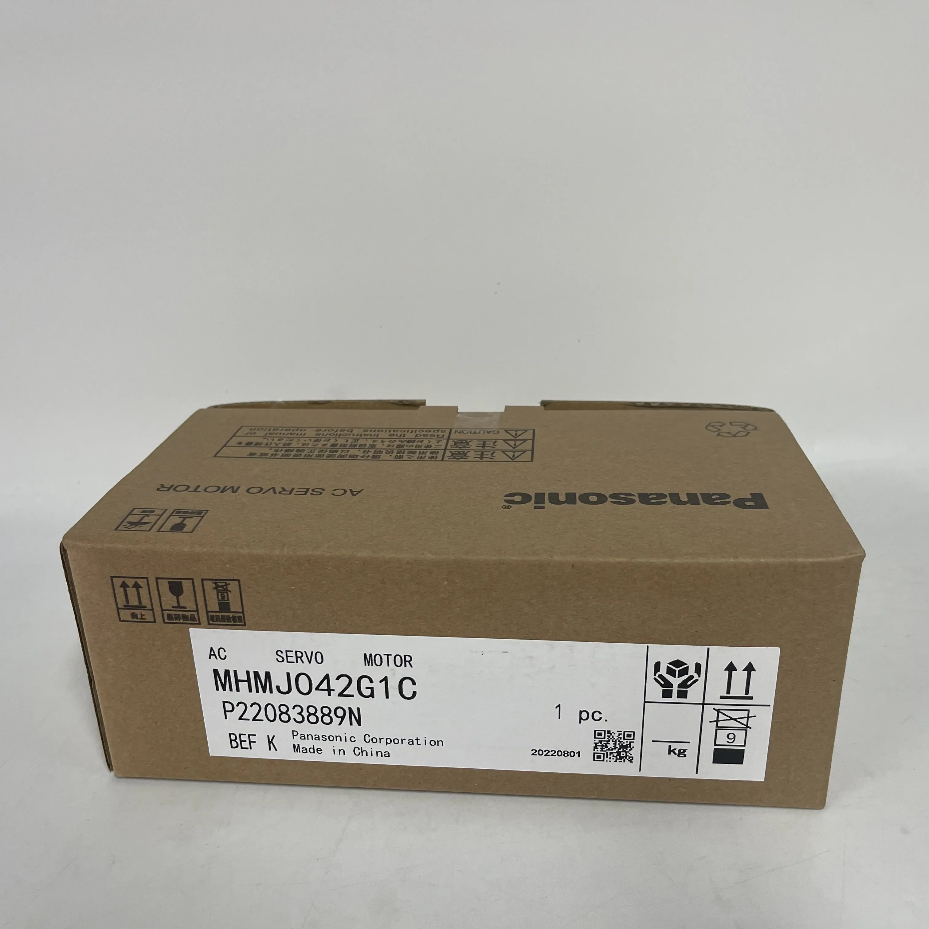 Panasonic AC Servo Motor MHMJ042G1C