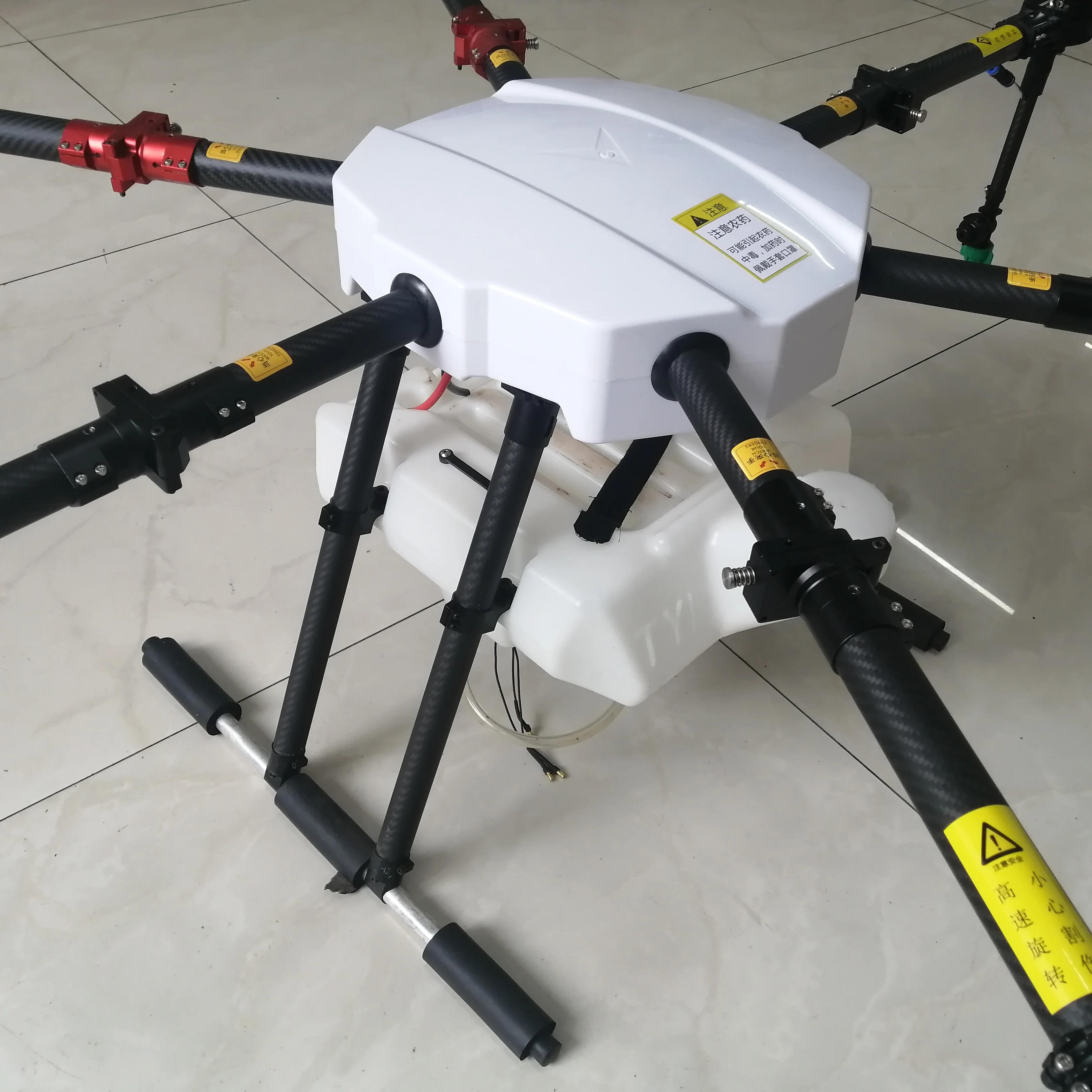 Hot selling 6 axis 10L/16L Plant Protection UAV Carbon Fiber Agricultural Drone Frame Sprayer Machine supplier