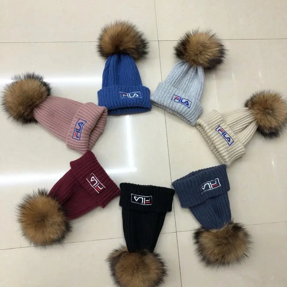 bonnet fila pompon