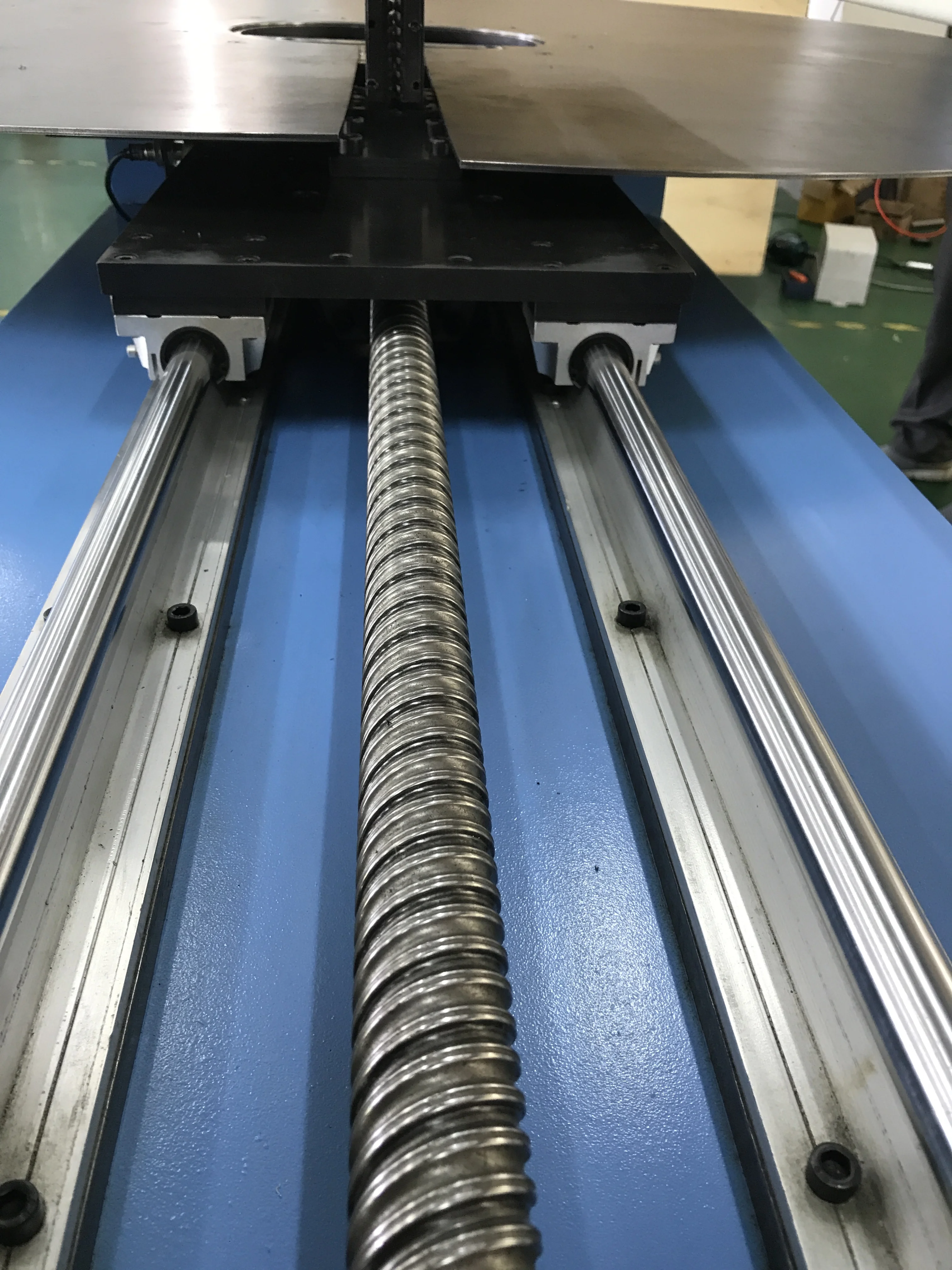 BOBO Machine serpentine tube bending machine shown in a detail photo for this news article