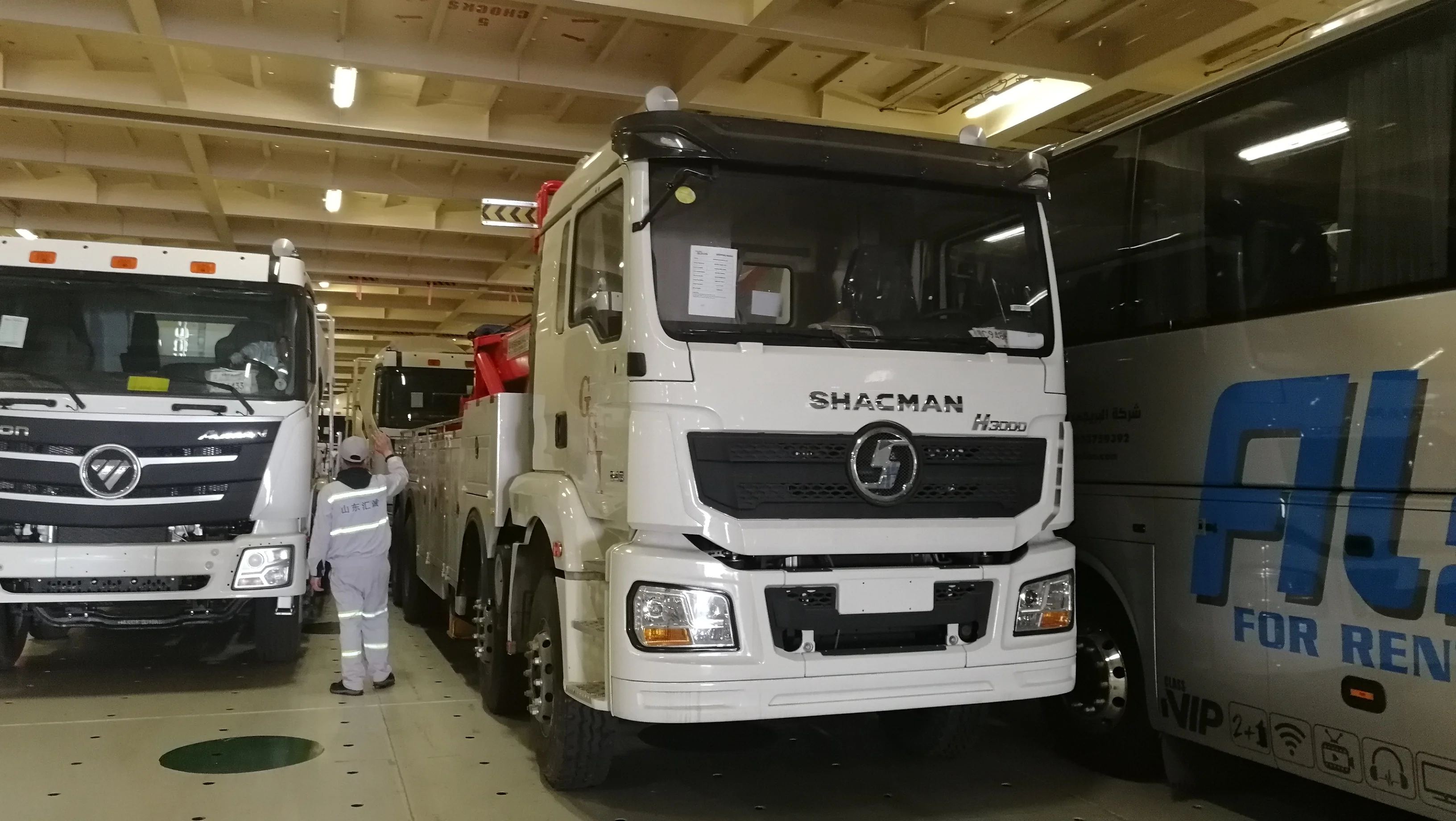 Good Condition Heavy Duty 8x4 50ton Used Towing Trucks Wrecker For Sale