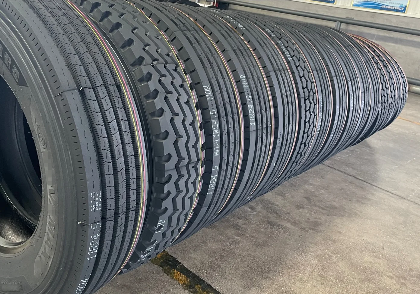 Hot Sale Discount Truck Tires 11r22.5 Truck Tires 295/80r22.5 315/80