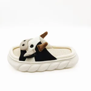 New Style Cute Cartoon Cow Indoor Cotton Linen for Slippers for Ladies Soft Home Slipper with Cushioning for Winter TPR Outsole