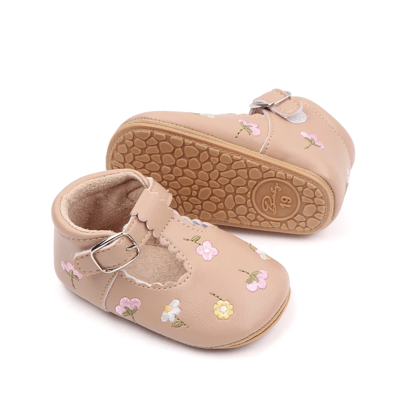 Baby Shies Factory Beautiful Flower Embroidery Soft PU Leather Spring Autumn Baby Toddler Girl Shoes supplier