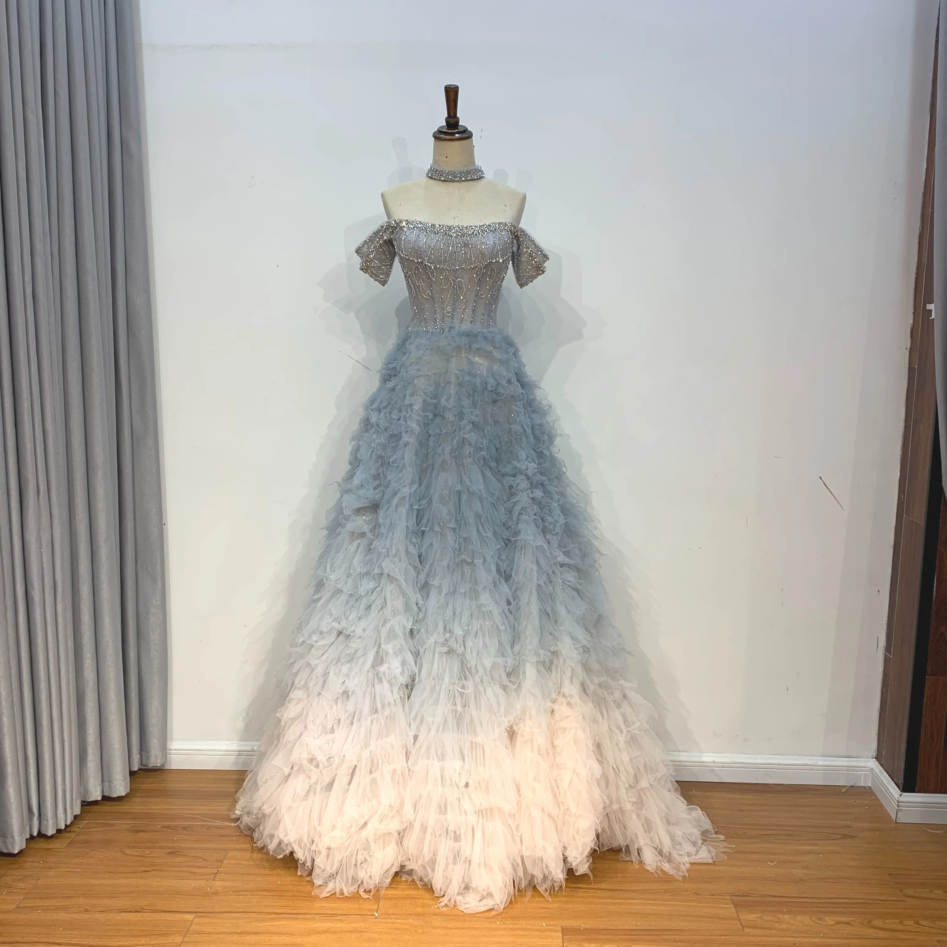 Chic Blue Ombre Tiered Ruffles Evening Dresses Luxury Dubai Ball Gown Prom Dress for Women Wedding Party Lsmz02 Chic Blue Ombre Tiered Ruffles Evening Dresses Luxury Dubai Ball Gown Prom Dress for Women Wedding Party Lsmz02