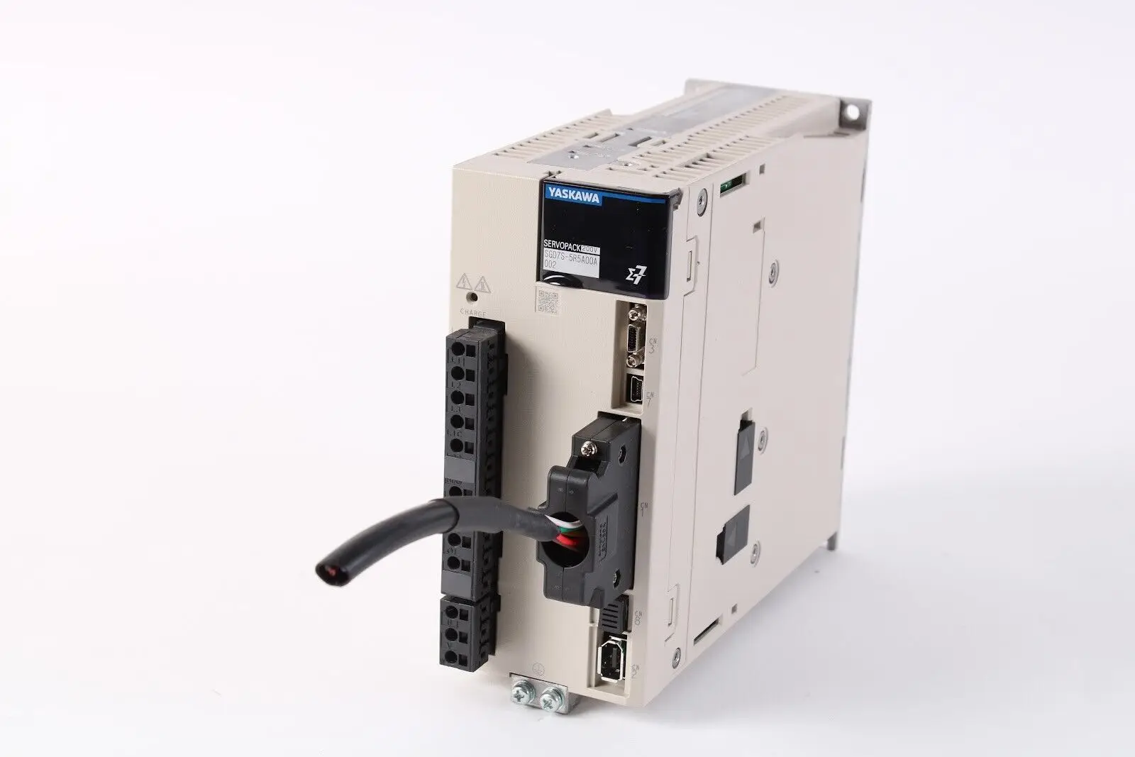Yaskawa SGDXS-5R5A00A-8676 Servo Drive - Original & Reliable