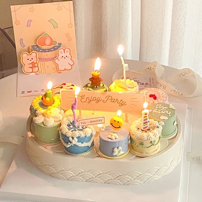 Cupcake Machine Automatic Rotating Table Display Stand Swing Tray Turntable for Displaying Macarons Cupcakes Desserts