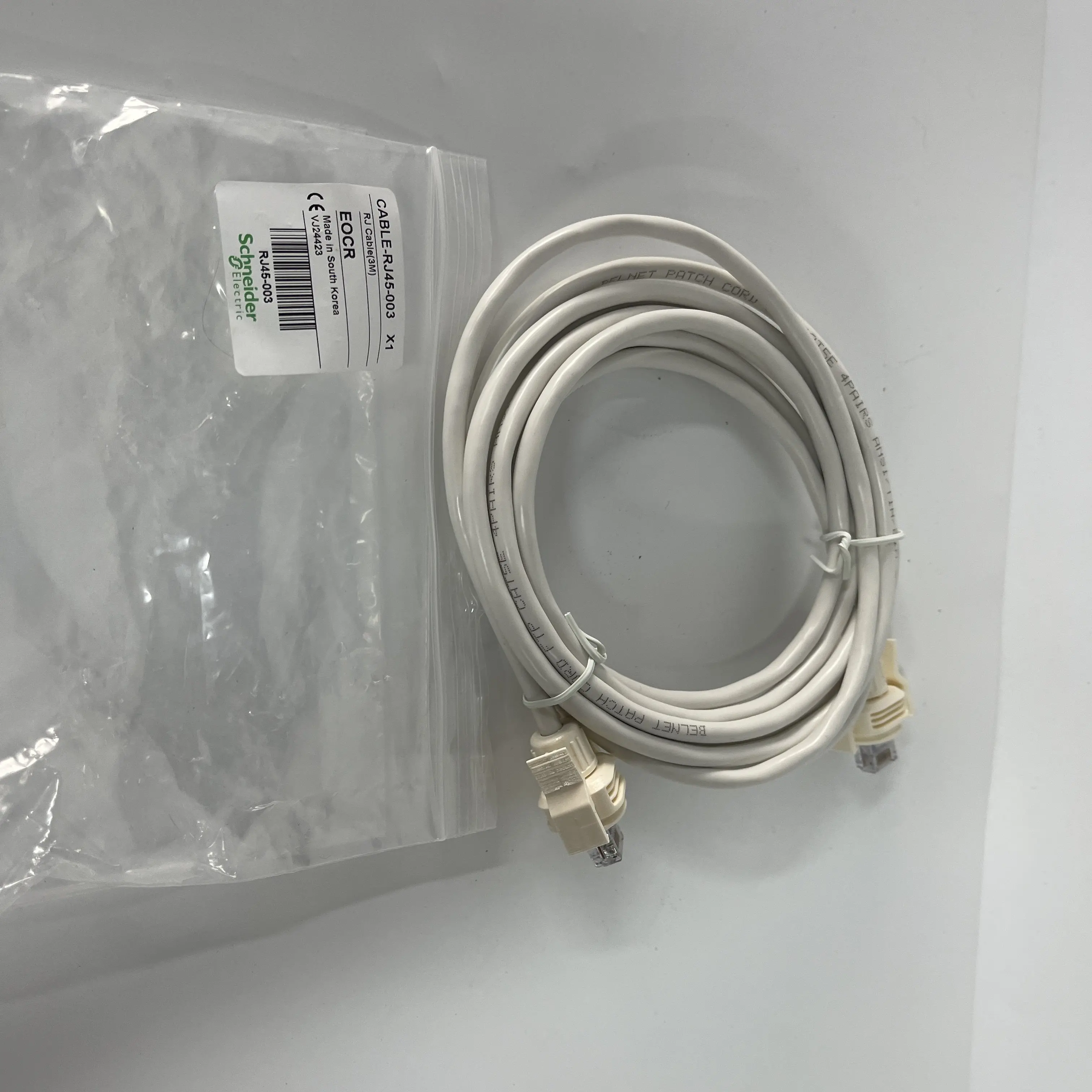 Schneider RJ45 Patch Cable CABLE-RJ45-003 Schneider RJ45 Patch Cable CABLE-RJ45-003