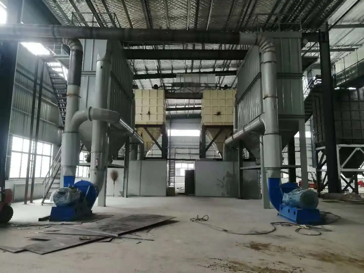 An Expertise Ultrafine Powder Grinding Machine of Chinese Herb with Large-scale Production