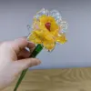 อี