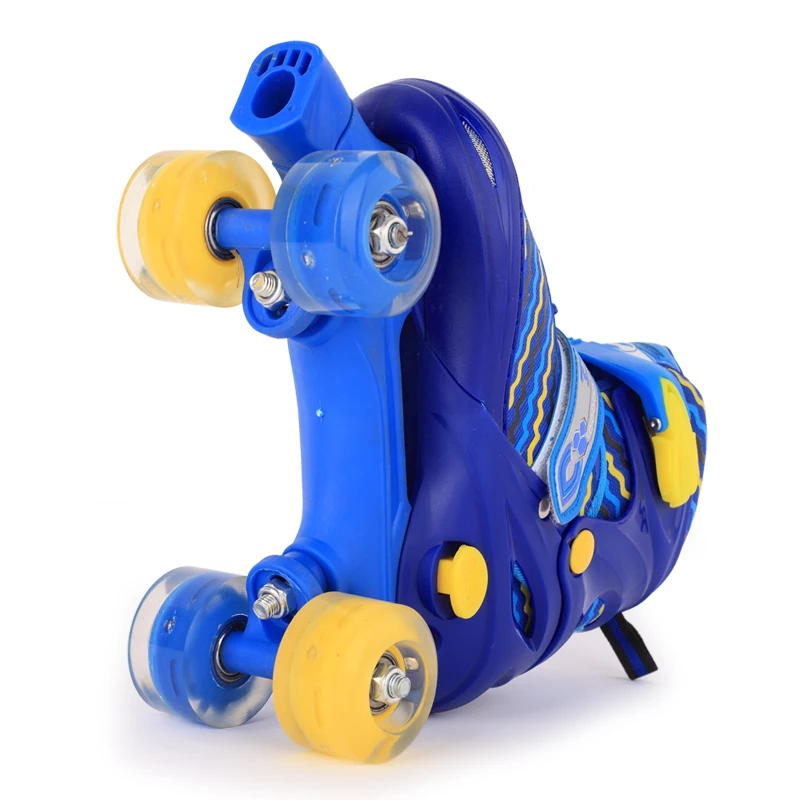 На сегодняшний день популярный мигающий детская одежда для мальчиков и девочек обувь для скейтеров Инлайн ролики с расположением колес в линию для детей