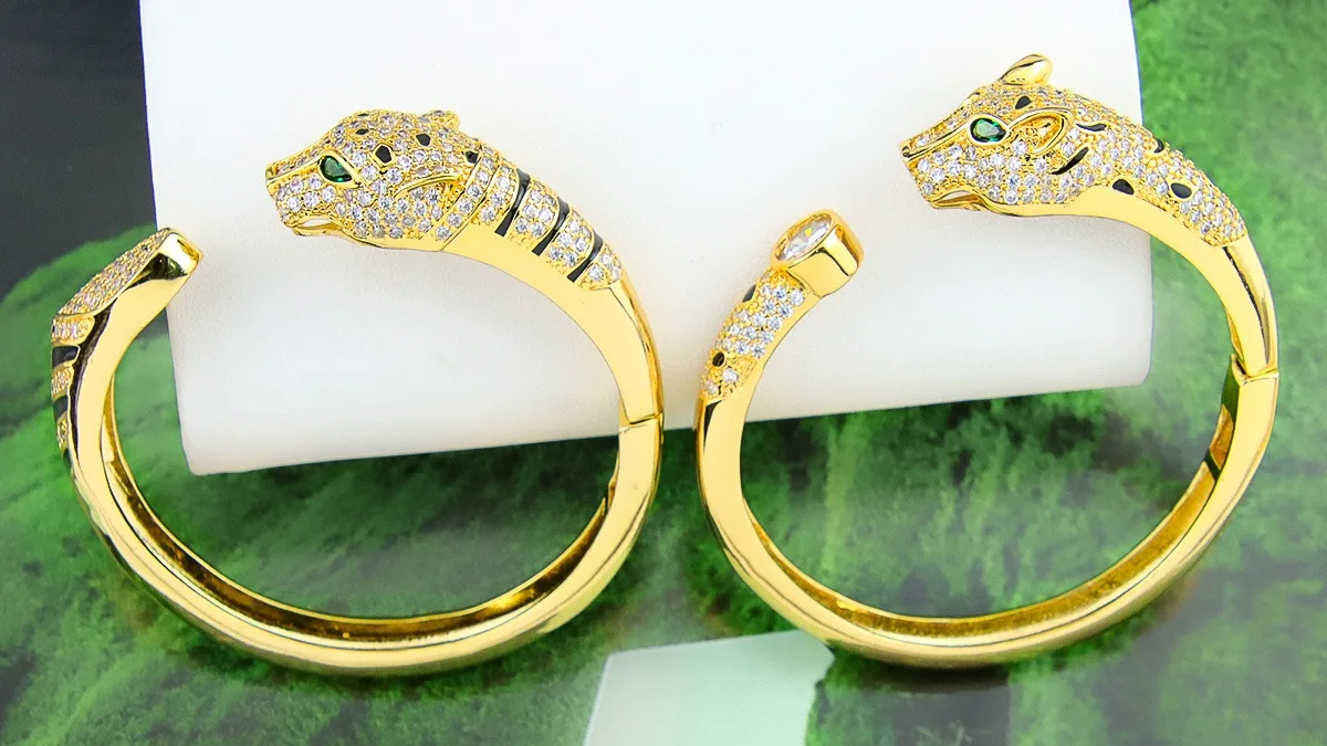 Wholesale Beautiful Adjustable Open Cuff Bracelet Gold Plated 18k