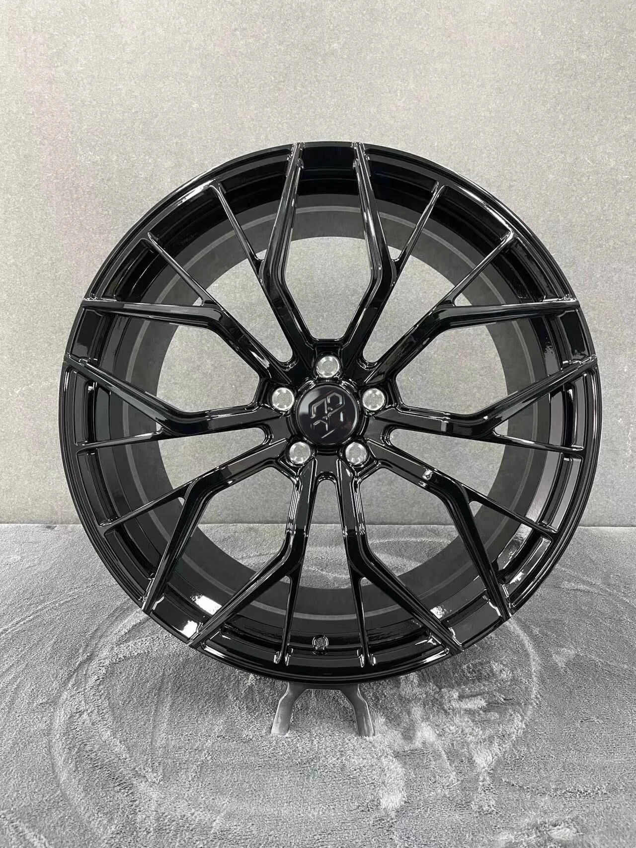 Pengzhen Black Glossy Multi Spoke Forged Rims 18x9.5 for Infiniti