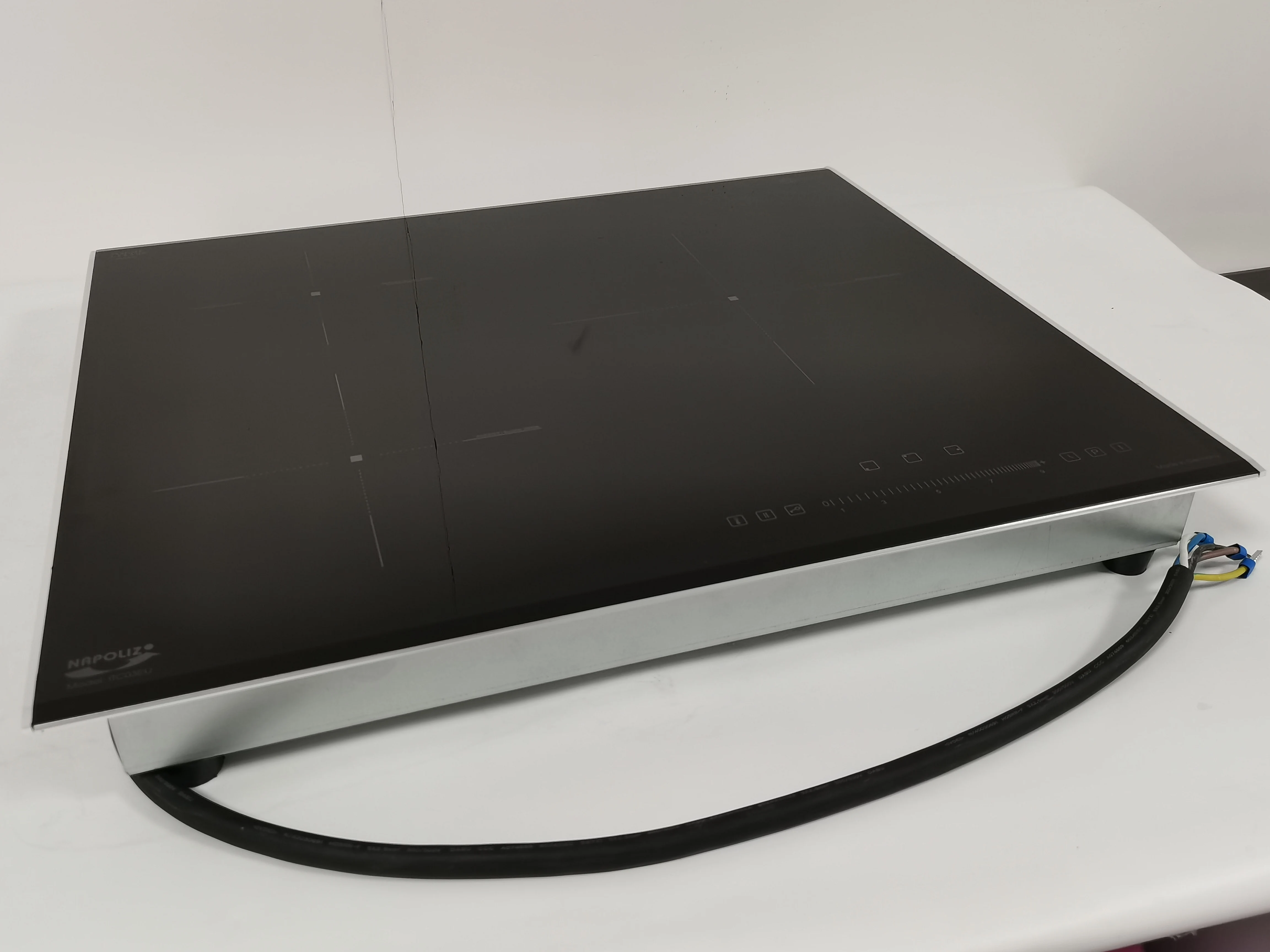 Four Side Bevel Three burner Induction Cooker