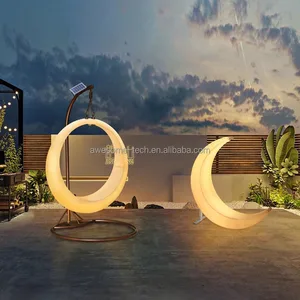 Christmas Decorative Light LED Outdoor Garden LED Hanging Swing Lamp for Sale