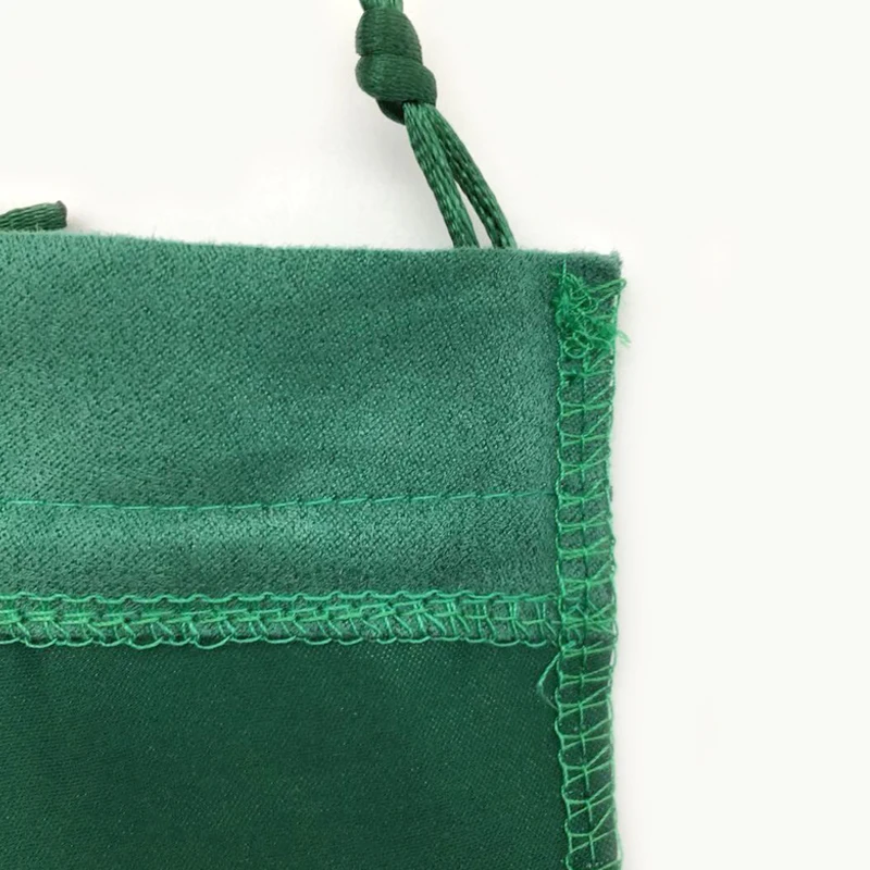 Подарочный чехол из замши для украшений с трафаретной печатью