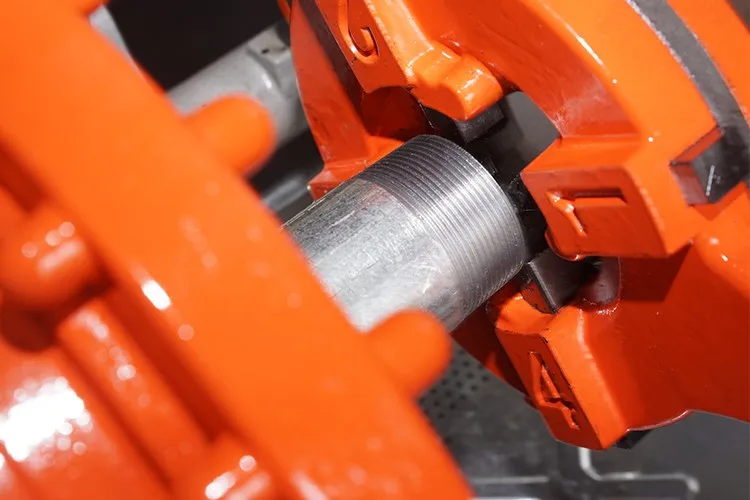 ZT-R4 для резьбы труб