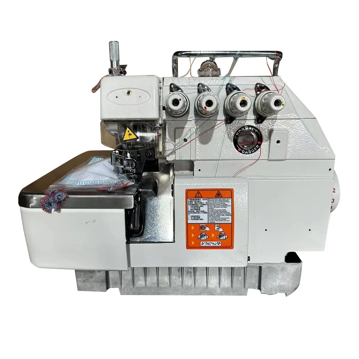 QK-747  Ordinary Model Wholesale Price 4-thread Flatbed Industrial Overlock Sewing Machine