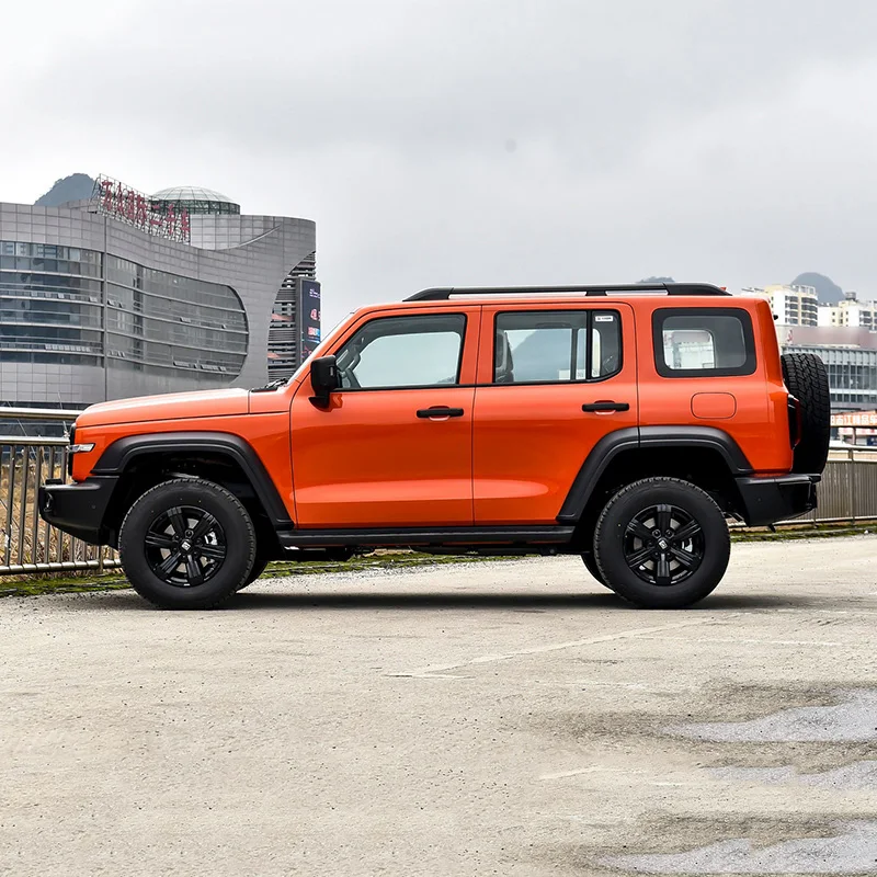 In Stock Gwm Motor Suv New Car 2.0t Great Wall Wey Tank 300 2.0T Turb 2024 Car Challenger Made in China Gasoline Vehicle