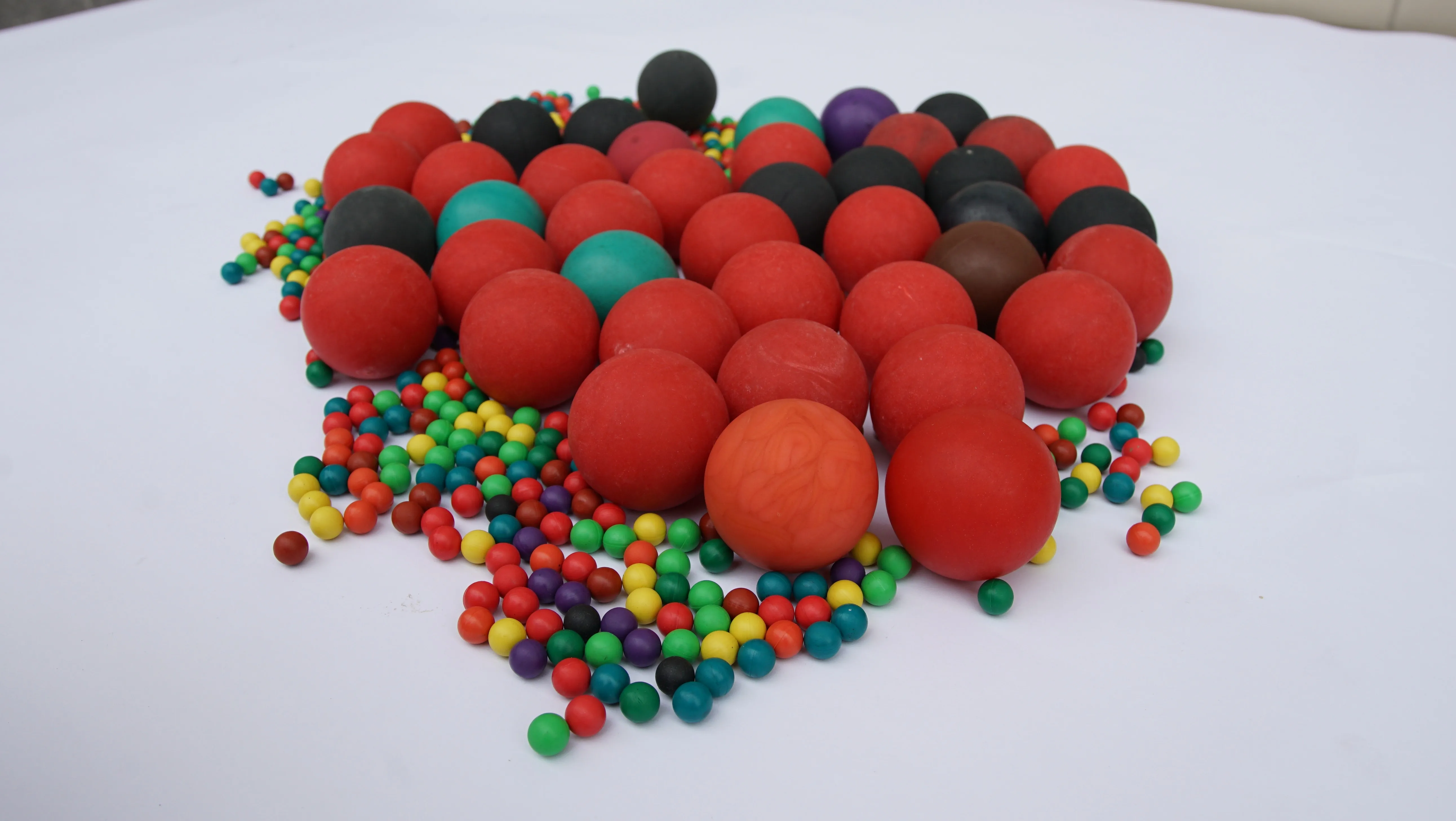 From China Customised 2mm100mm Nbr/epdm/cr/fkm/silicone Rubber Spike