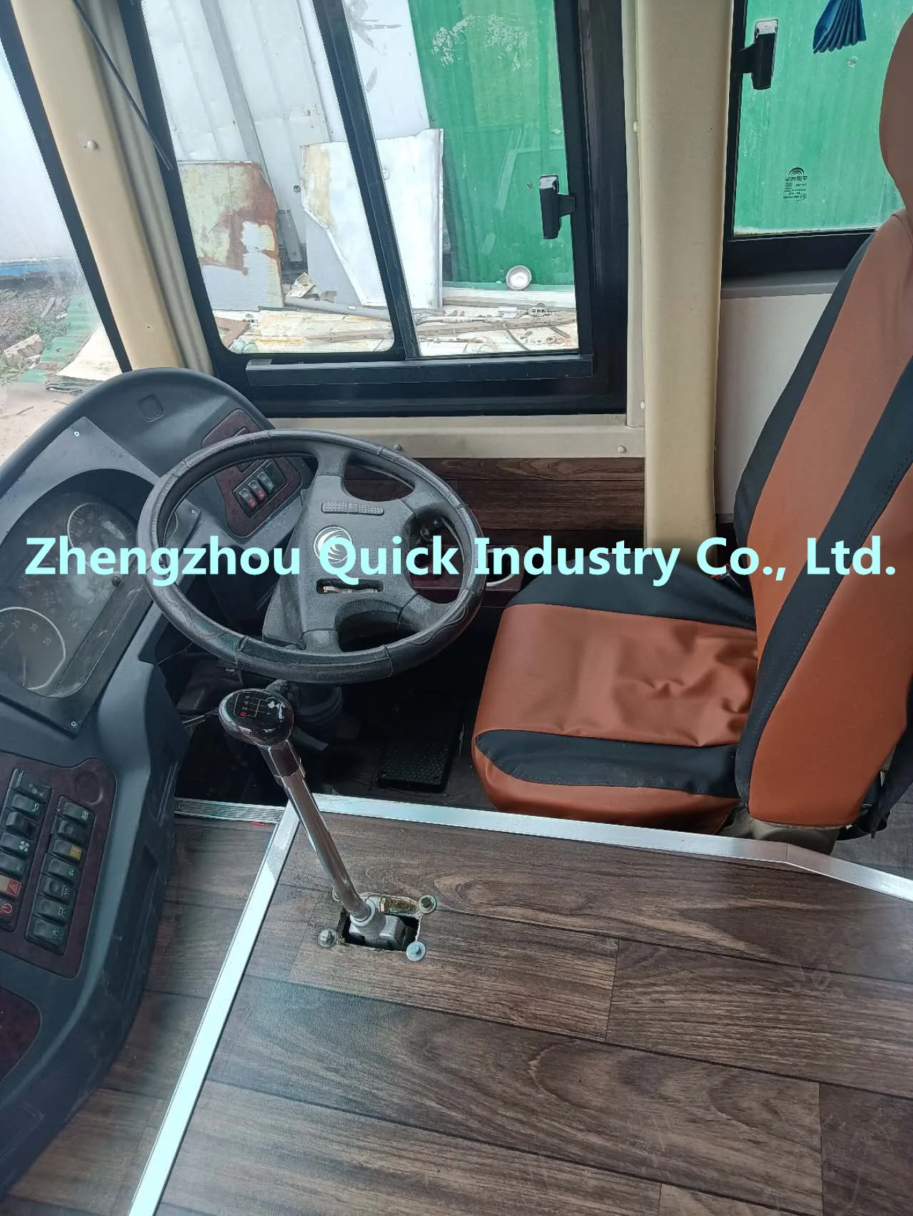 Customized Coaches Used Yutong Bus Zk6102d Youtong 50 Seats City Buses